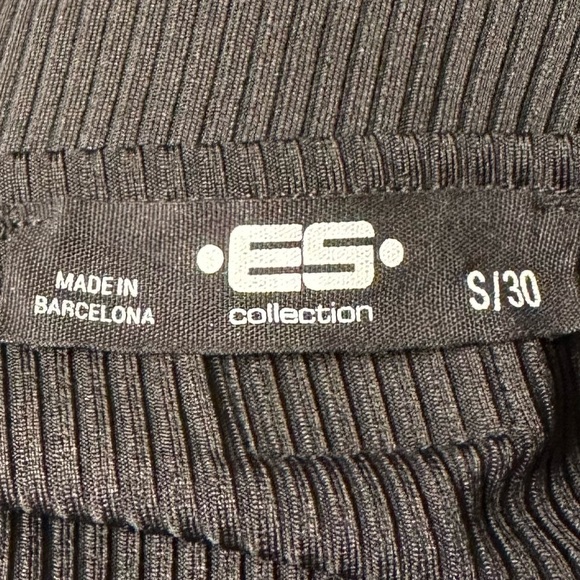 ES Collection Strap Tank - Picture 4 of 4